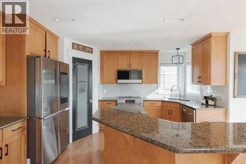 223 Rattlepan Creek Crescent
