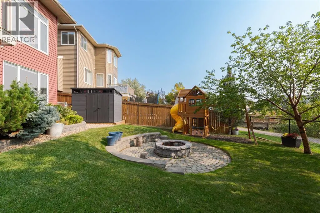 223 Rattlepan Creek Crescent