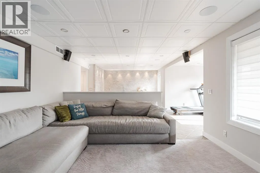 223 Rattlepan Creek Crescent
