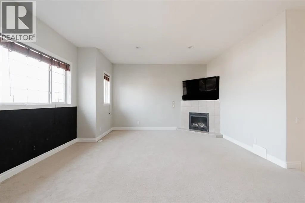 223 Rattlepan Creek Crescent