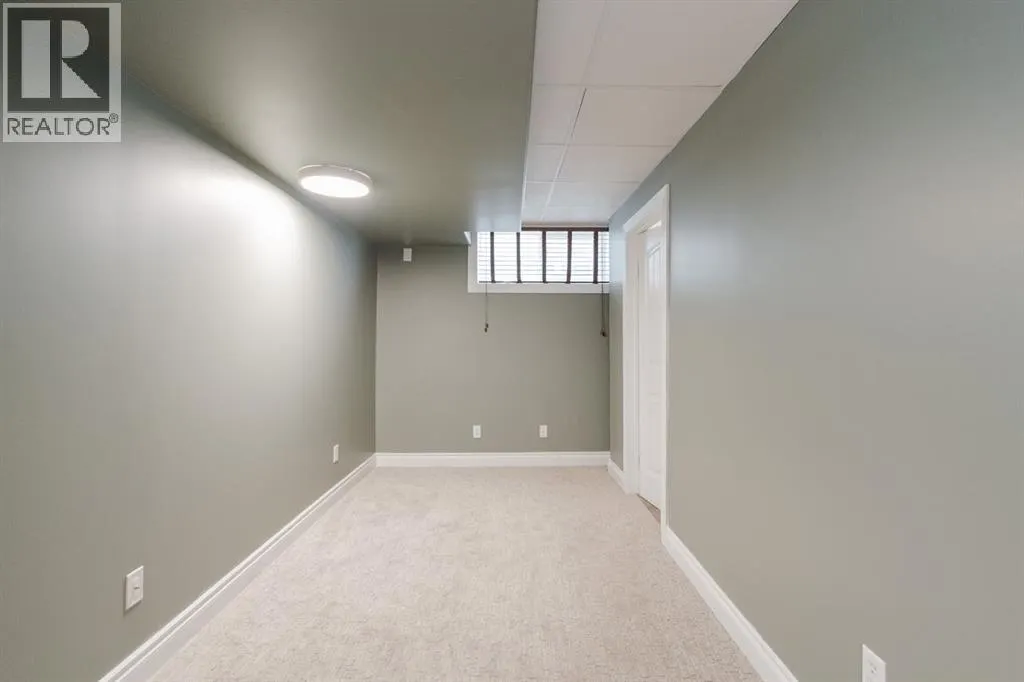 223 Rattlepan Creek Crescent