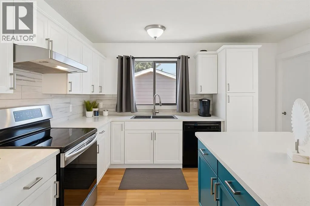14 Glenhill Crescent