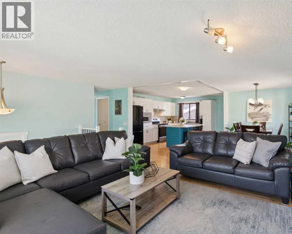 14 Glenhill Crescent