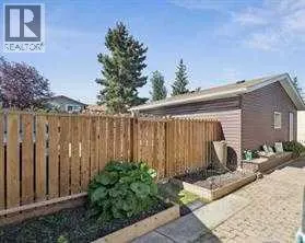 14 Glenhill Crescent