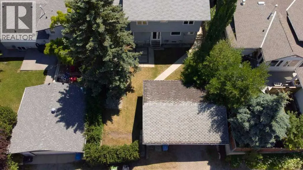 320 Parkridge Way SE