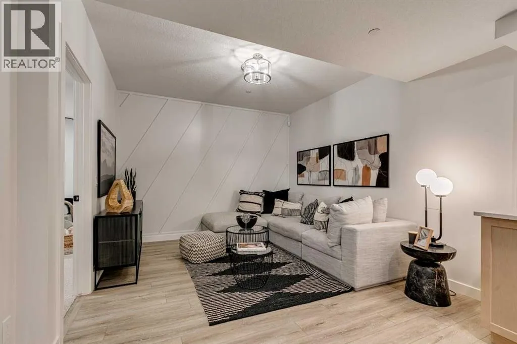 137 Versant Rise SW