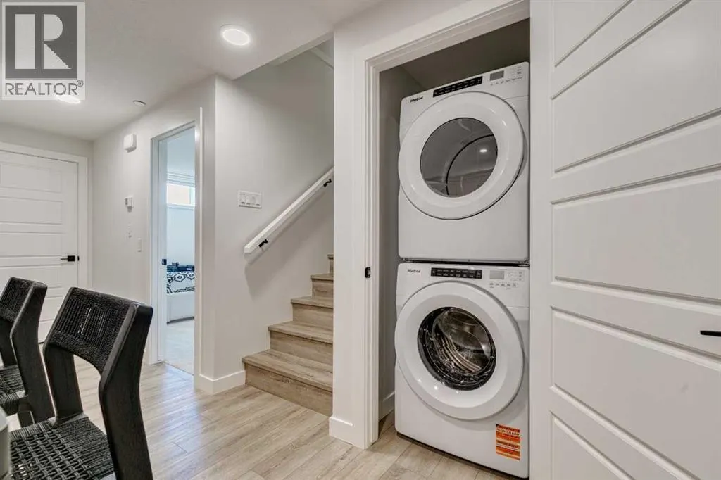 137 Versant Rise SW