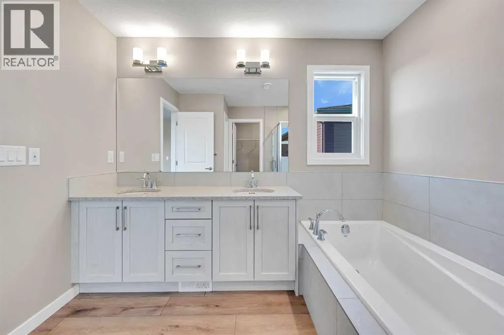 152 Wolf Hollow Manor SE