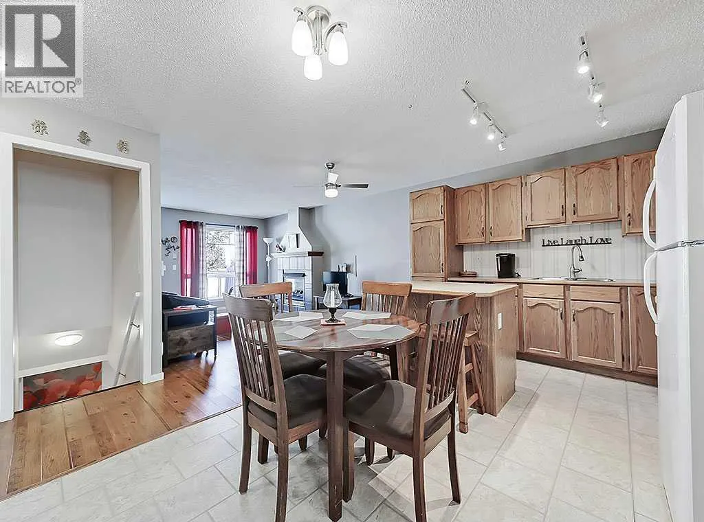 120 Freeman Way NW