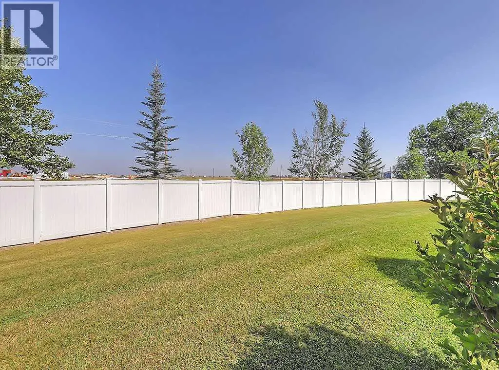 120 Freeman Way NW