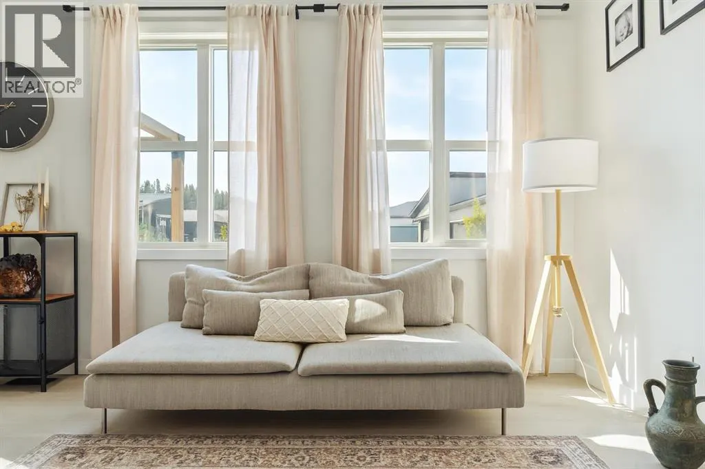 206 Riviera View