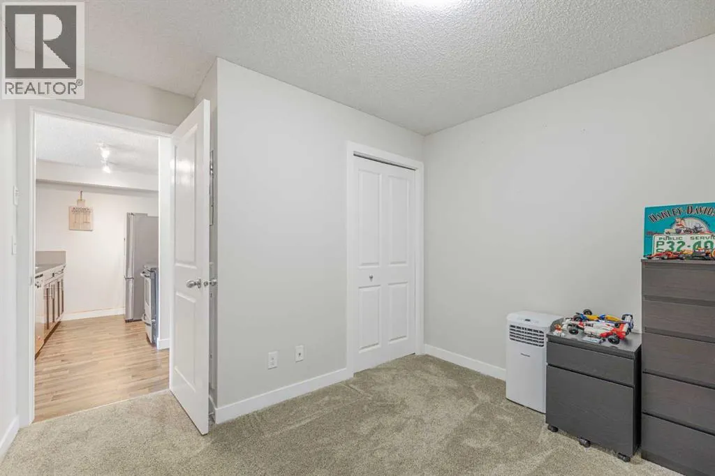 1208, 625 Glenbow Drive