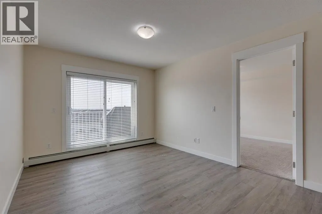 1404, 302 Skyview Ranch Drive NE