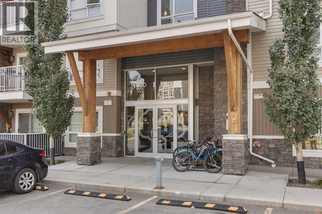 1404, 302 Skyview Ranch Drive NE