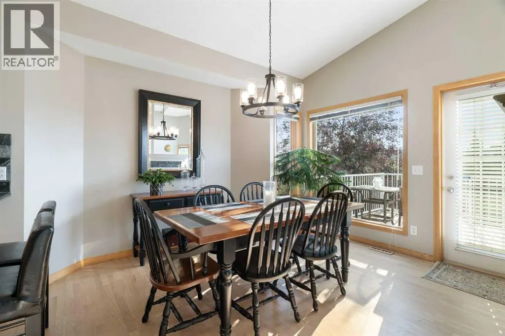 99 Citadel Grove NW