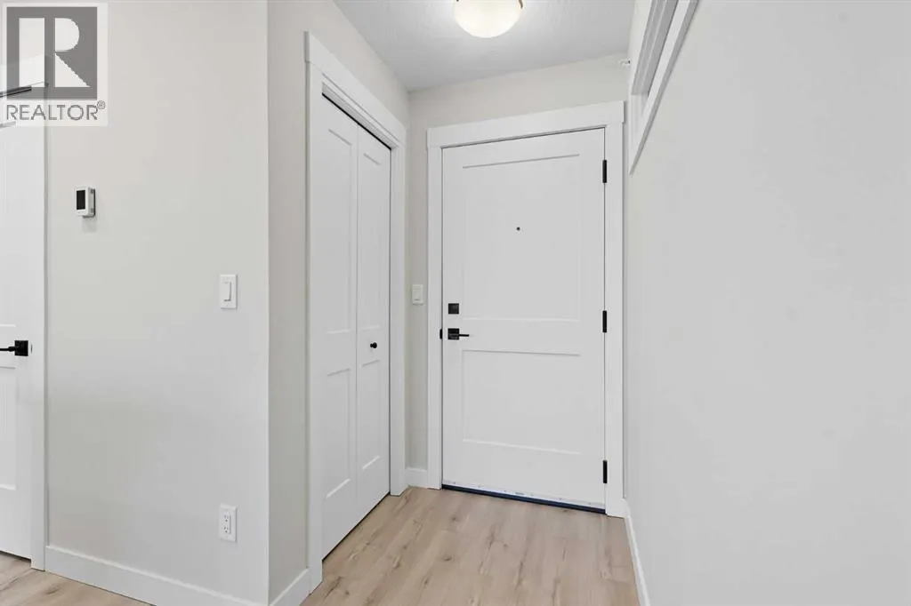 5412, 200 Seton Circle SE