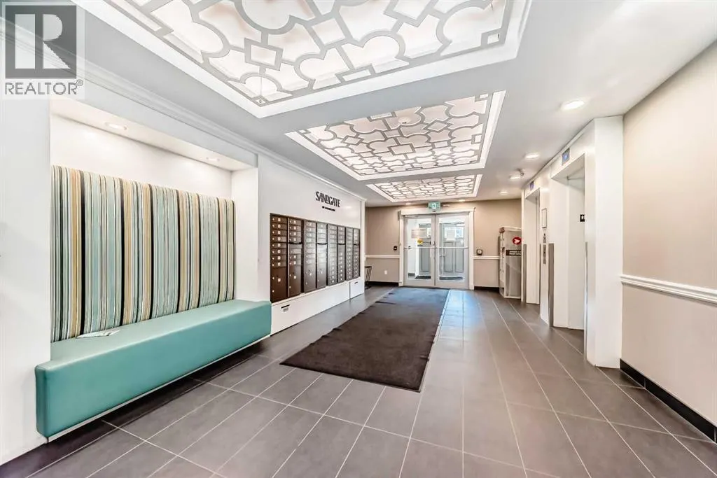 119, 20 Mahogany Mews SE