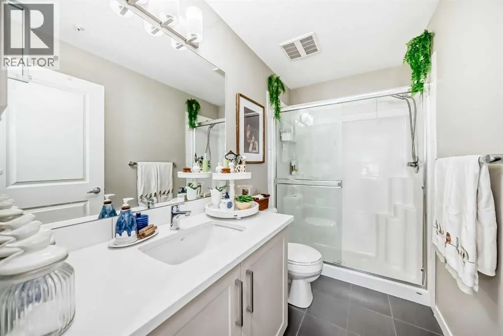 119, 20 Mahogany Mews SE