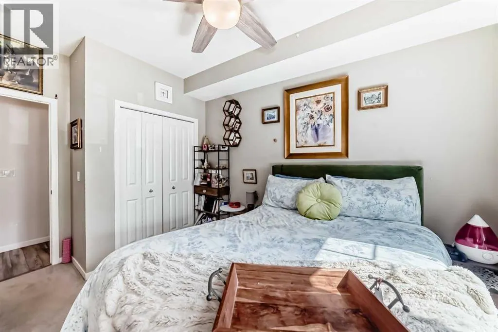 119, 20 Mahogany Mews SE