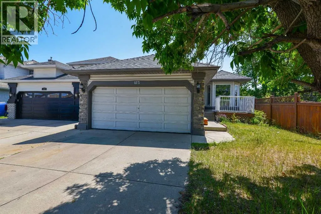 152 Valley Meadow Close NW