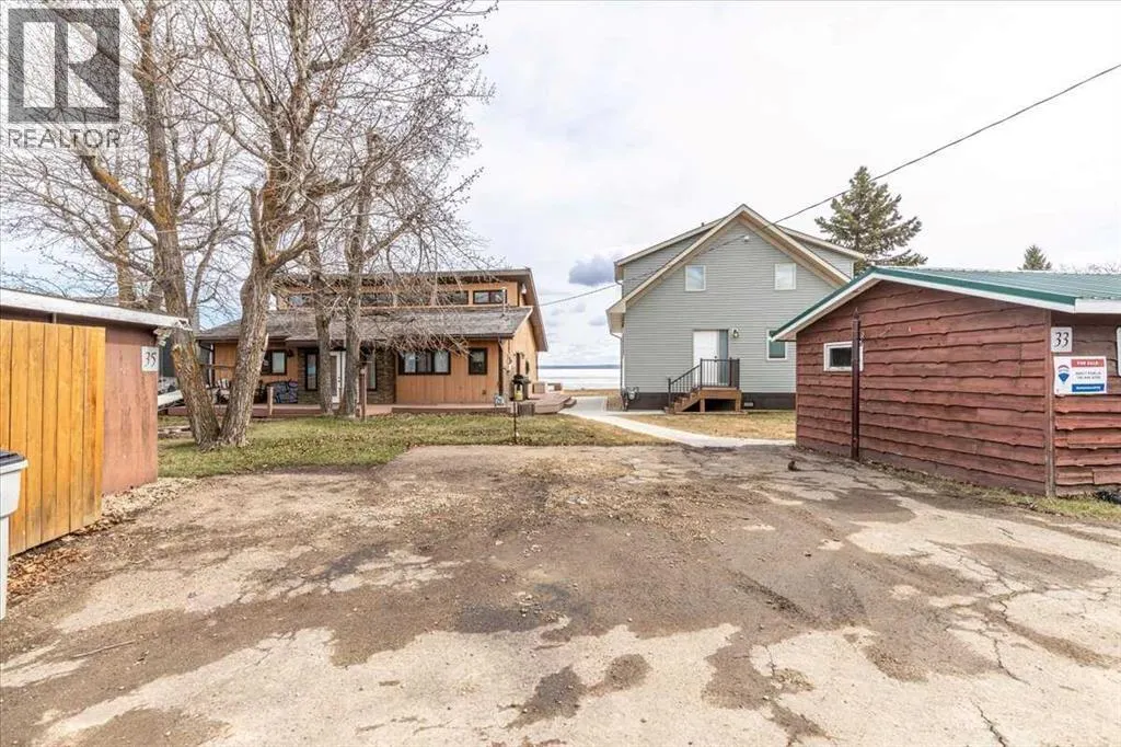 33 Lakeshore Drive
