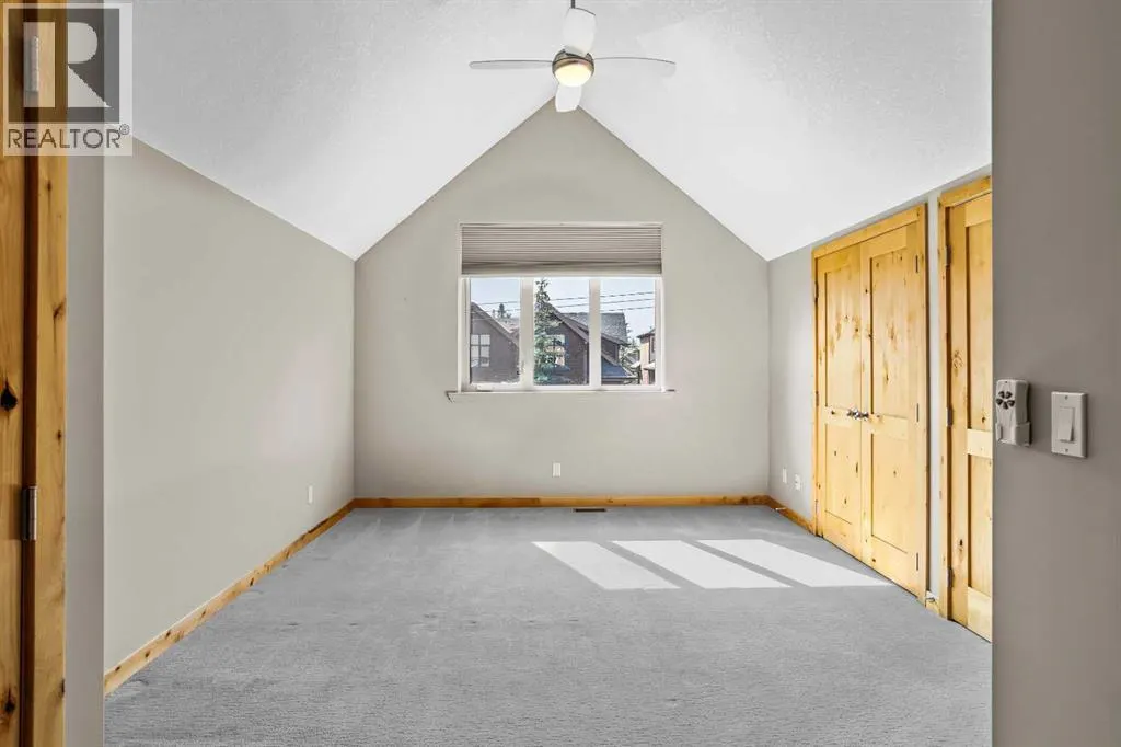 4, 813 7th Street
