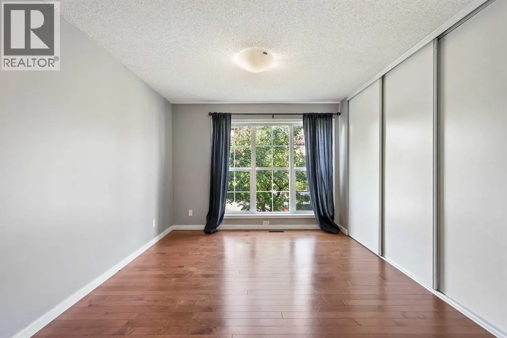 95 New Brighton Landing SE