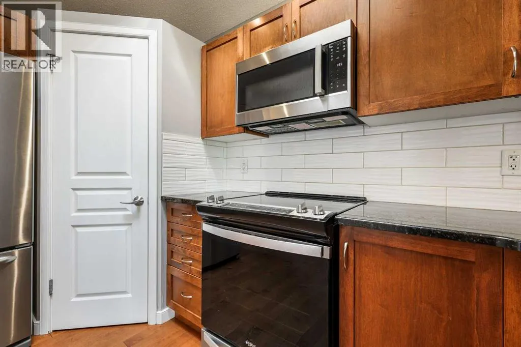 95 New Brighton Landing SE