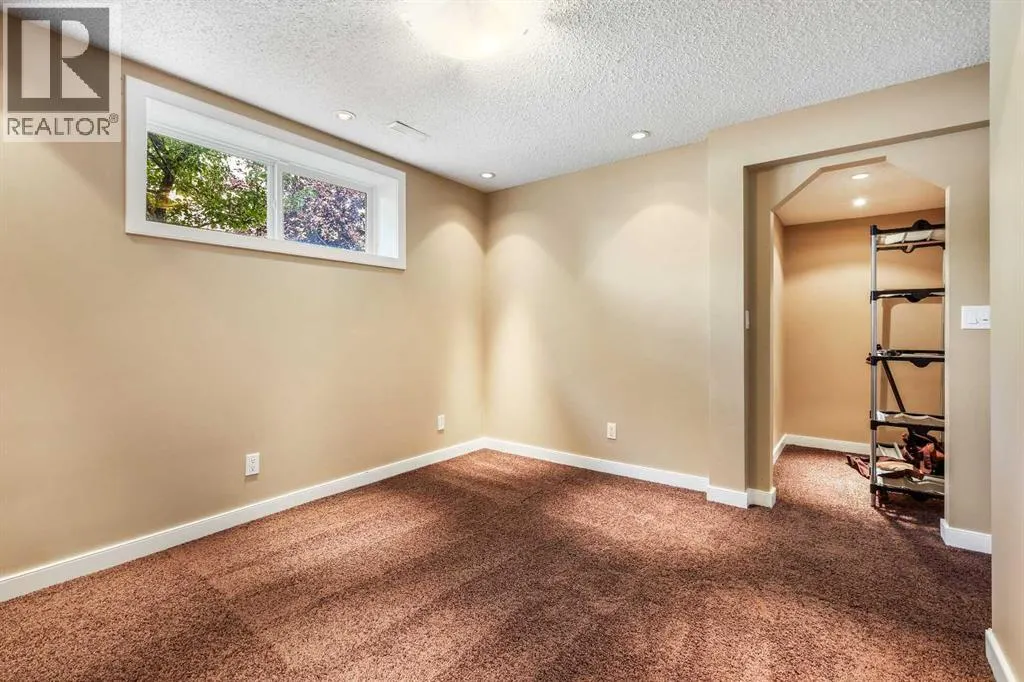 95 New Brighton Landing SE