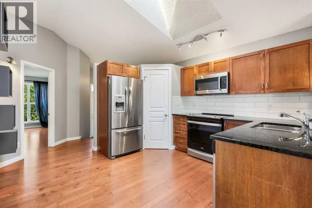 95 New Brighton Landing SE