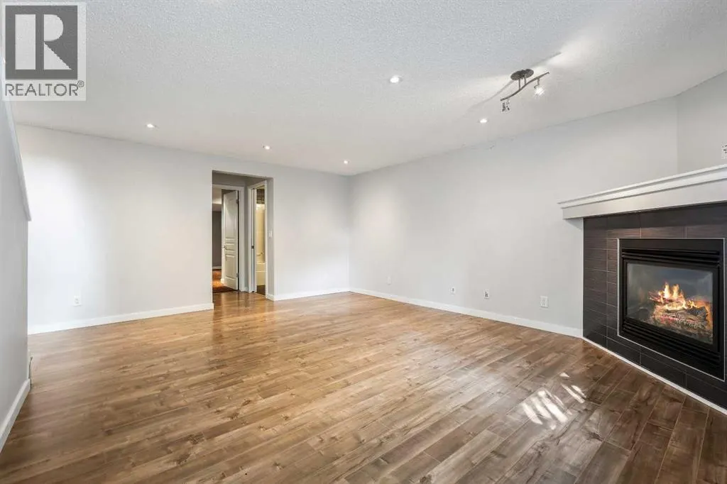 95 New Brighton Landing SE