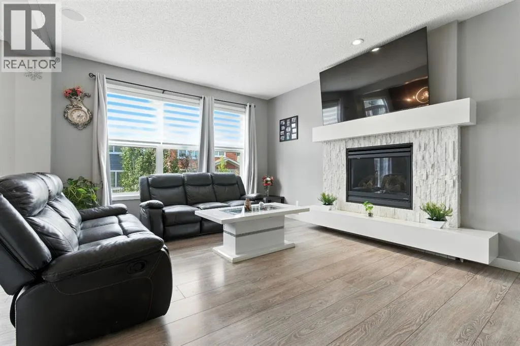 313 Kings Heights Drive SE