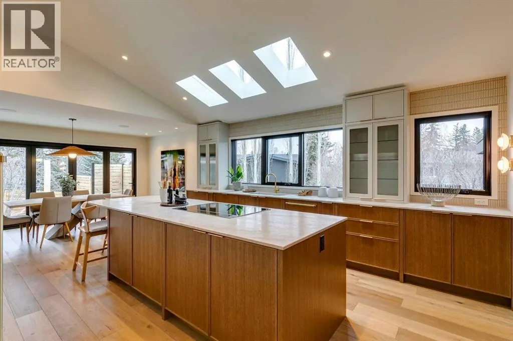 936 Elizabeth Road SW