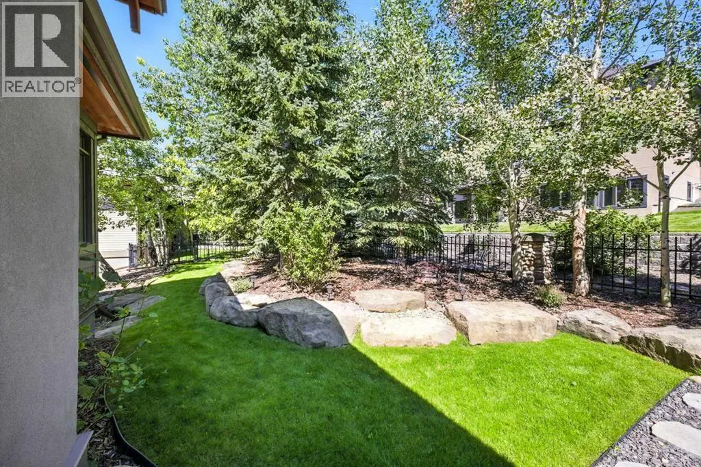 16 Spring Valley Lane SW