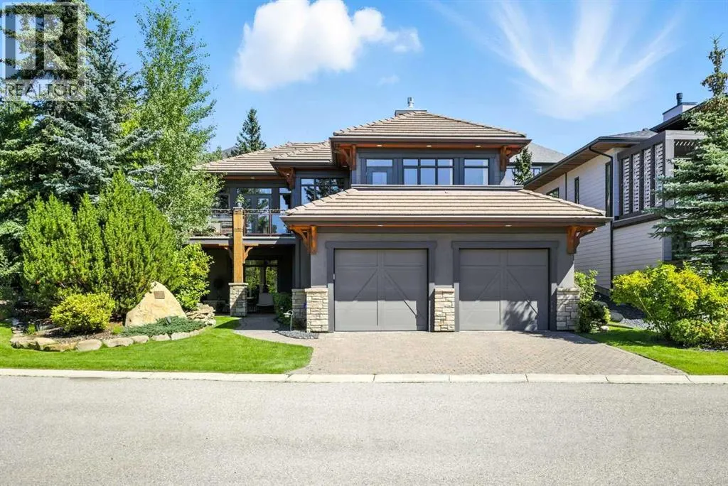16 Spring Valley Lane SW