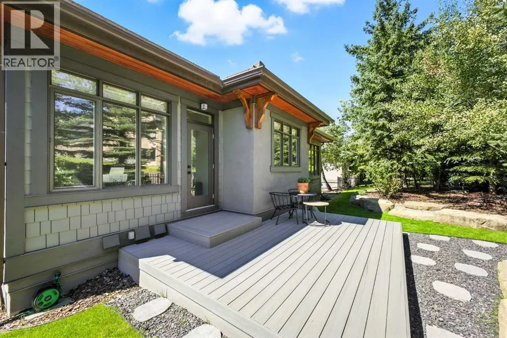 16 Spring Valley Lane SW