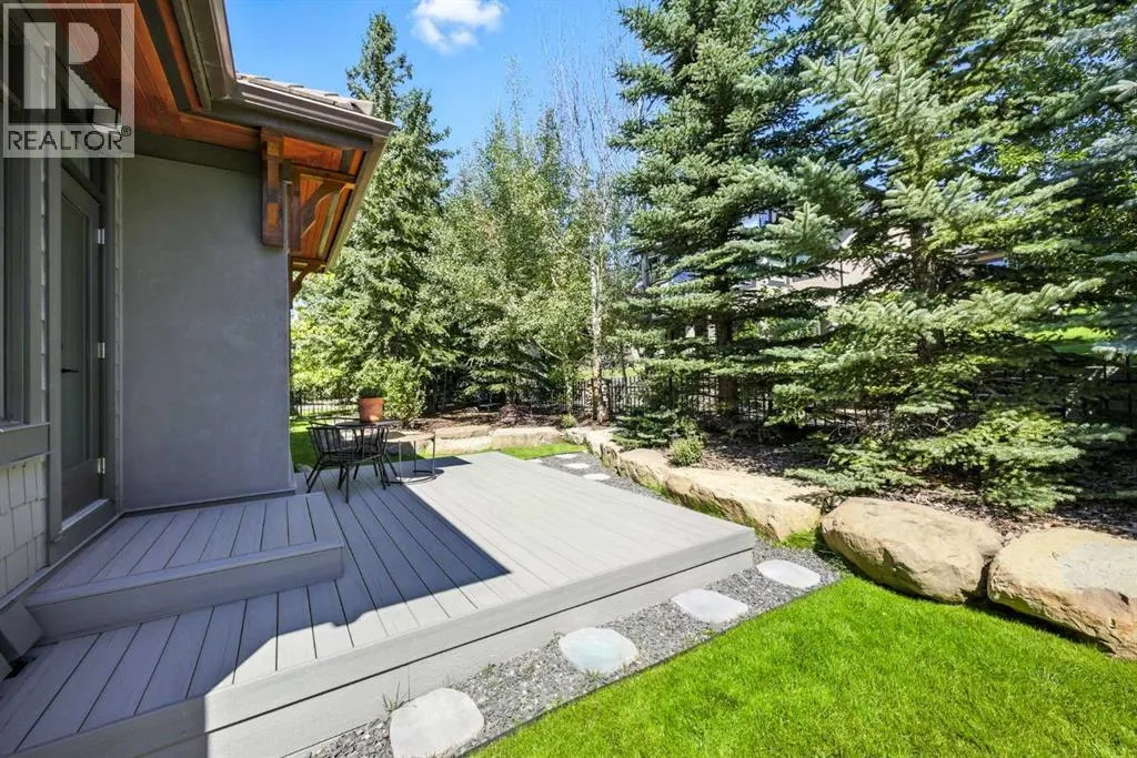 16 Spring Valley Lane SW