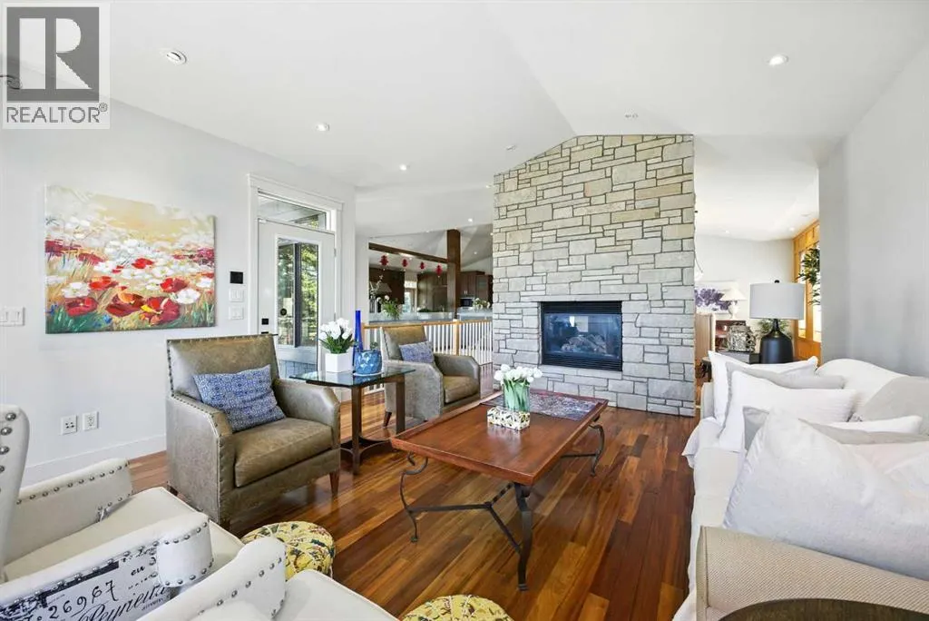 16 Spring Valley Lane SW