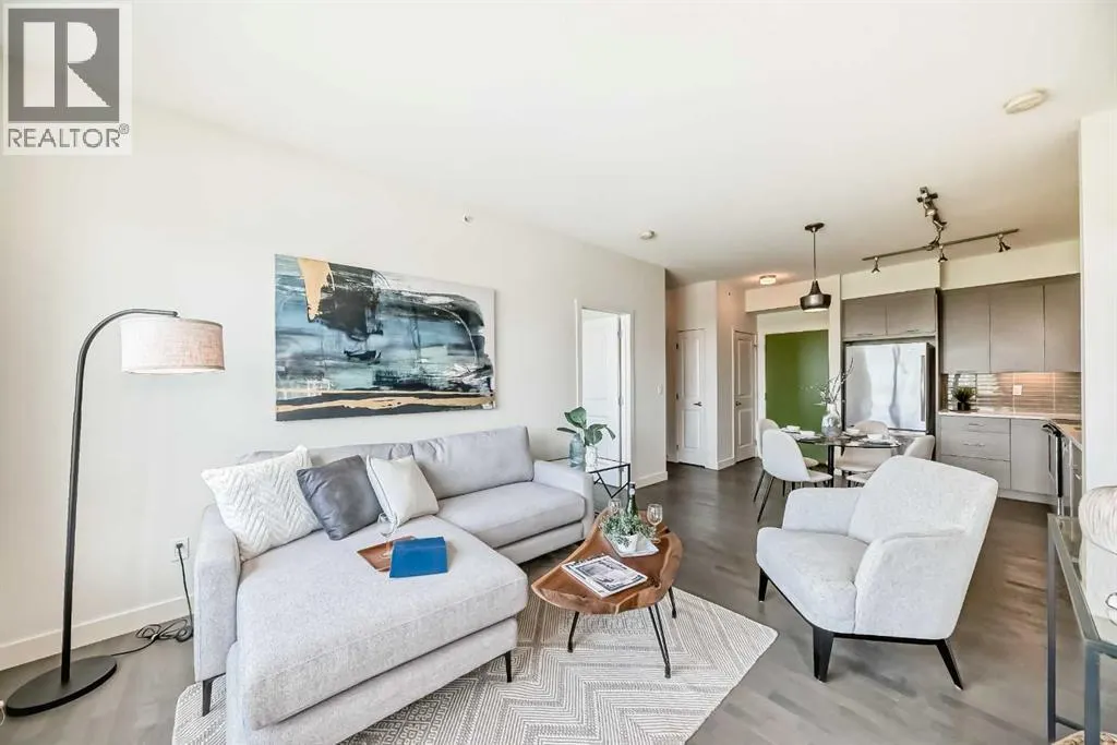 2307, 175 Silverado Boulevard SW