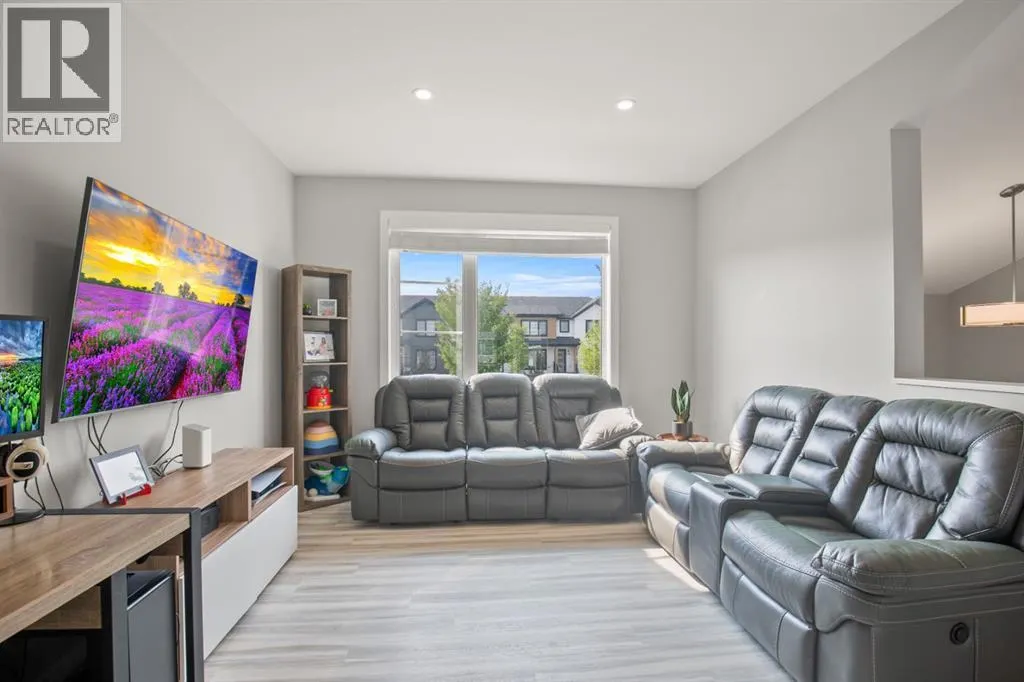 38 Evergreen Way