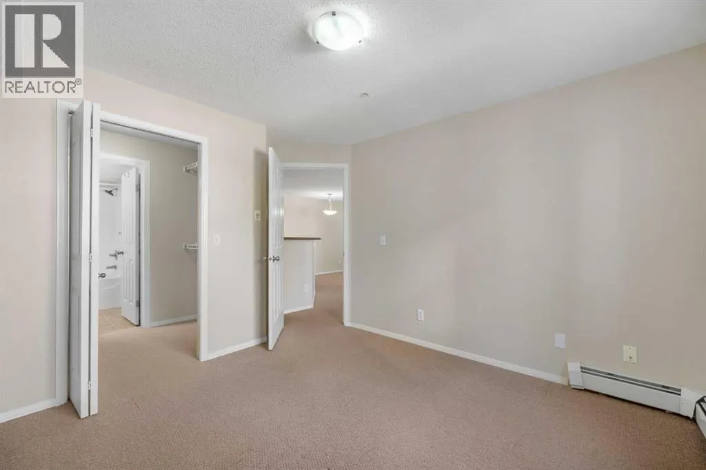 2207, 10 Prestwick Bay SE