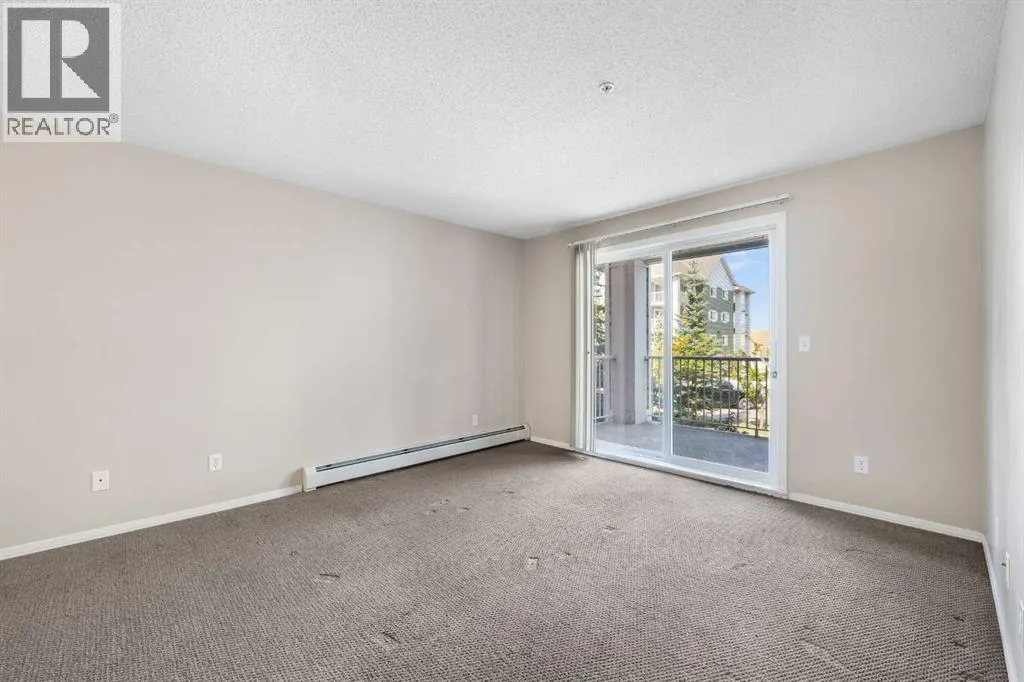 2207, 10 Prestwick Bay SE