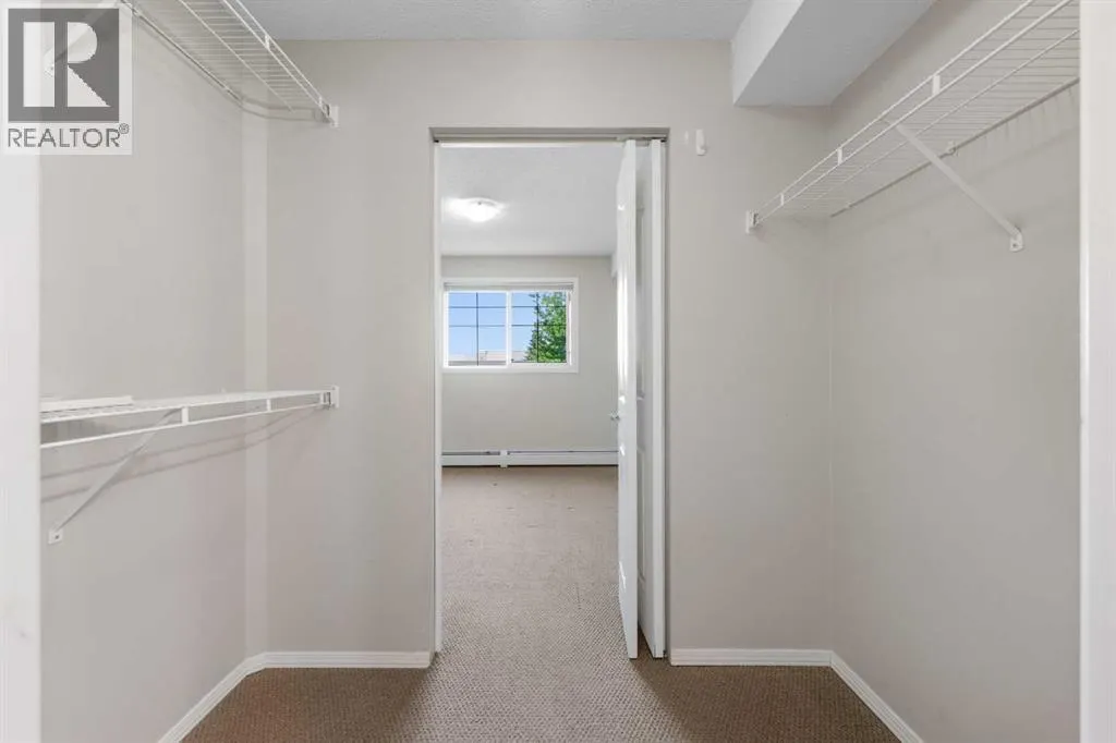 2207, 10 Prestwick Bay SE