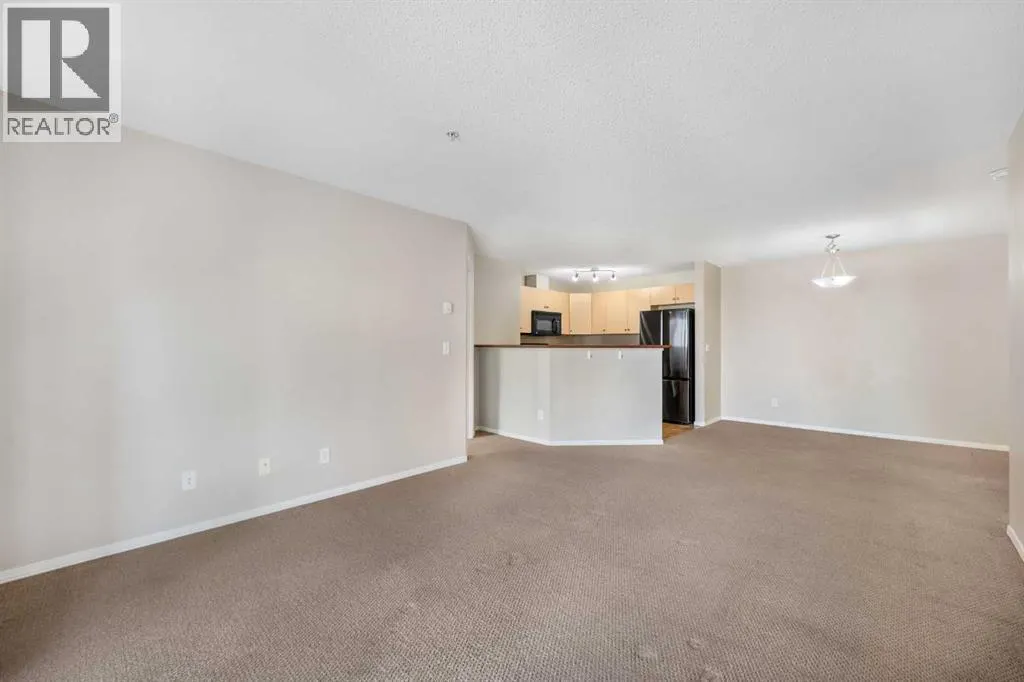 2207, 10 Prestwick Bay SE