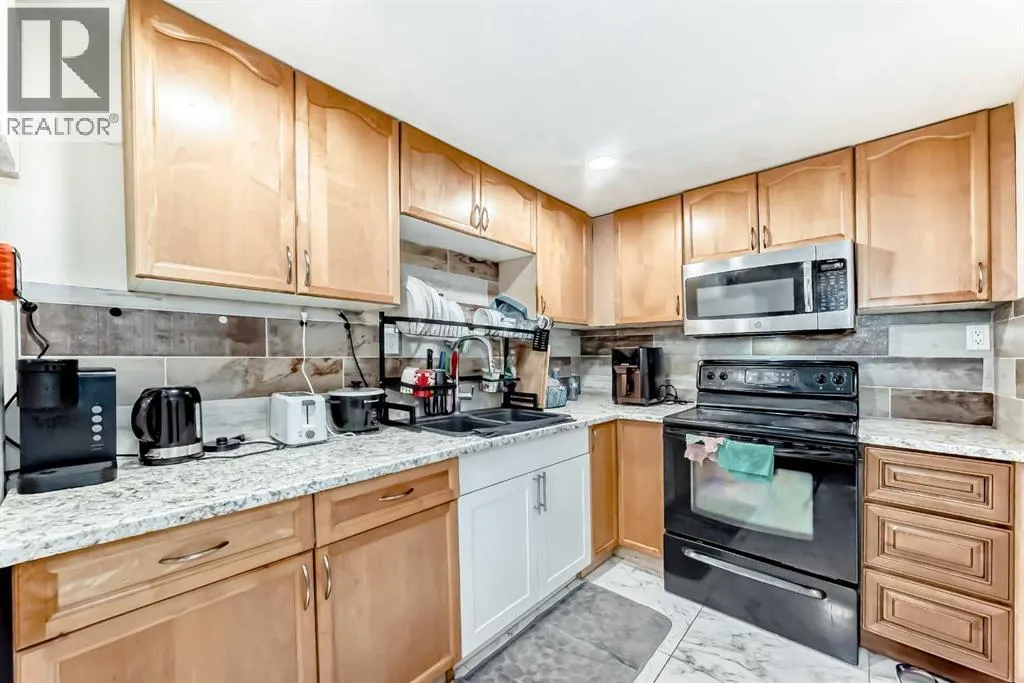 203 Penbrooke Close SE