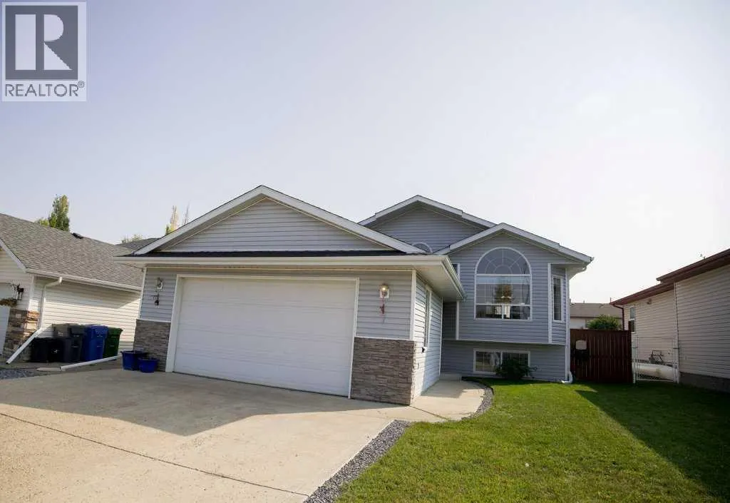 7 Langford Cres. Crescent