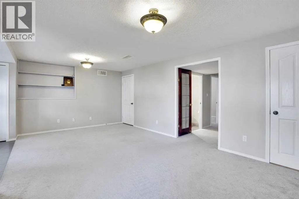 96 Eversyde Circle SW