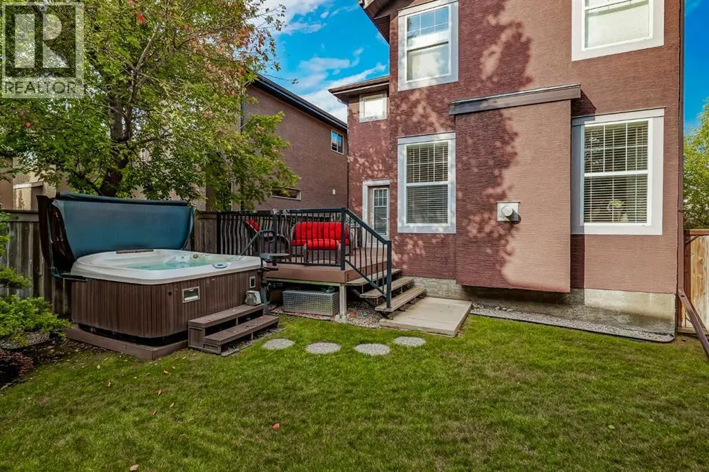 477 Tuscany Ravine Road NW