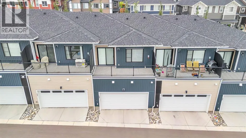 123 Crestbrook Way SW