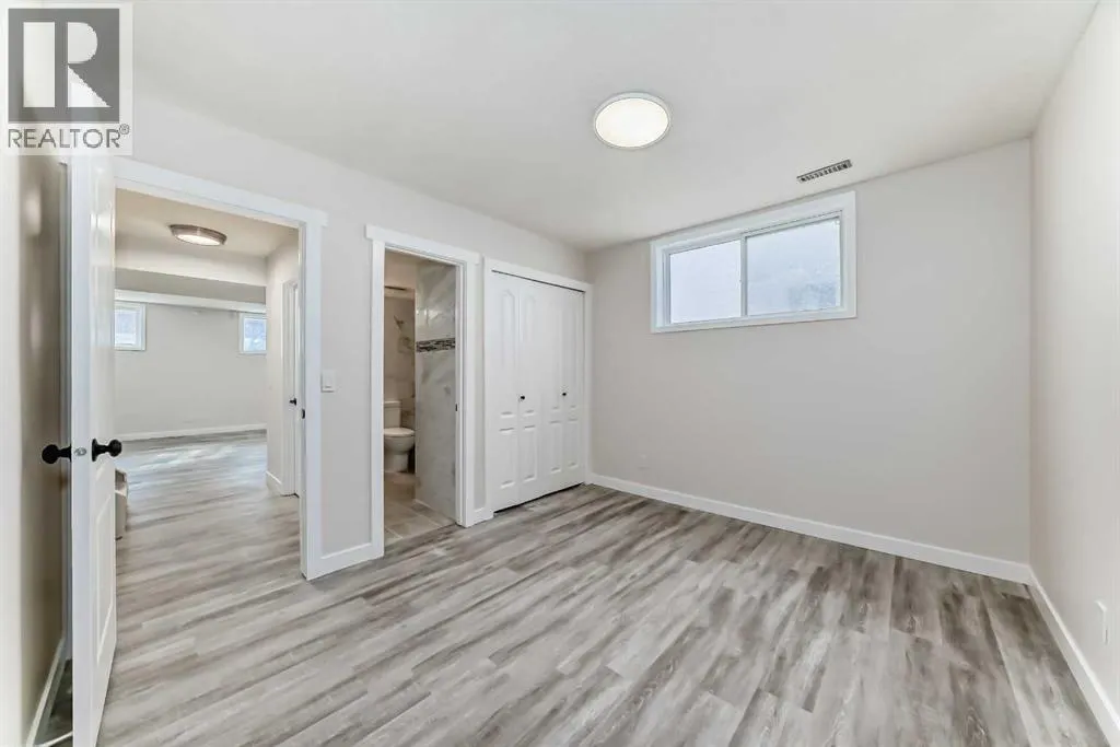 96 Douglas Ridge Close SE